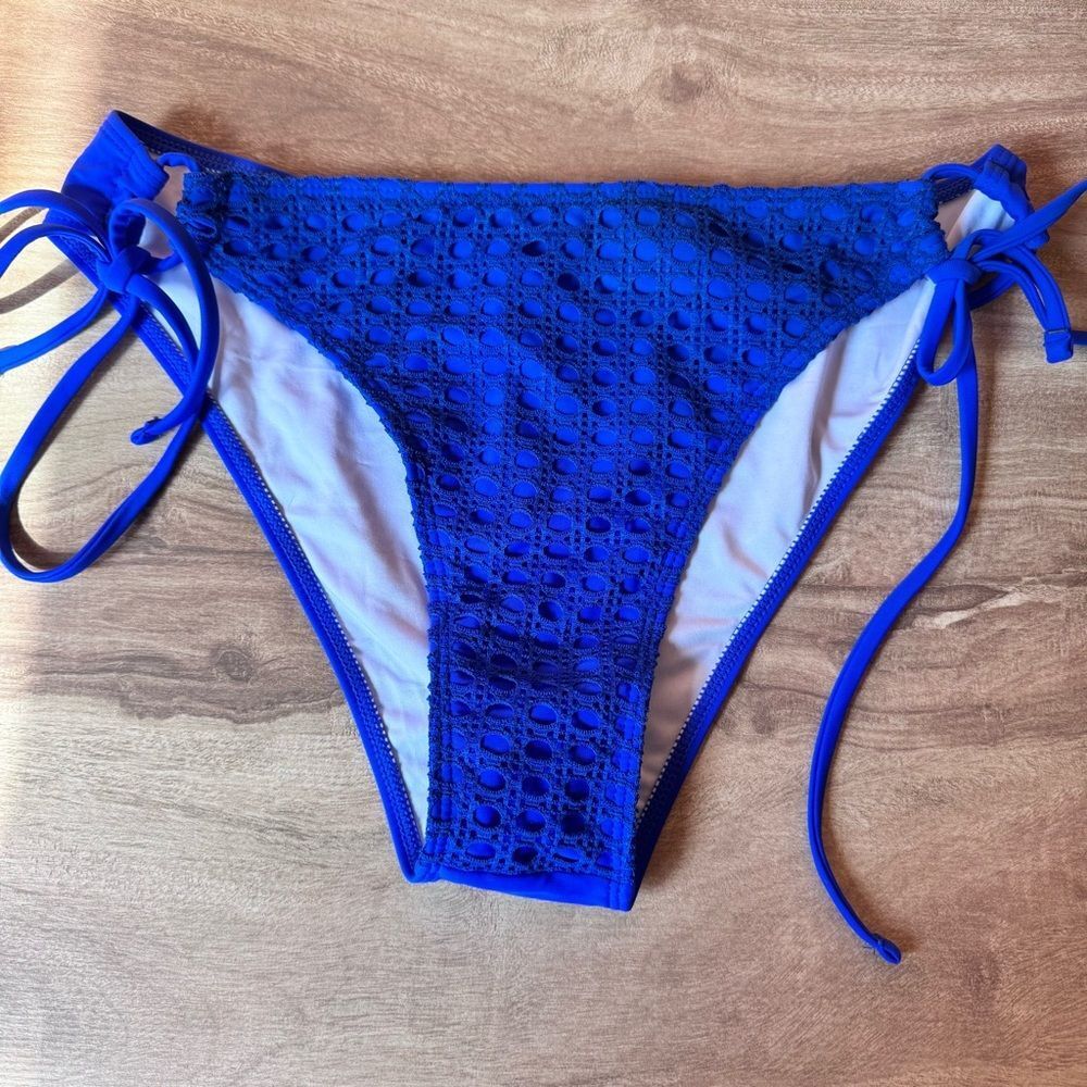 NWOT Zaful Royal Blue Tie Side Bikini Bottom Size Medium Beach NEW